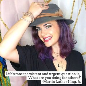 Meet your Posher, Lydia